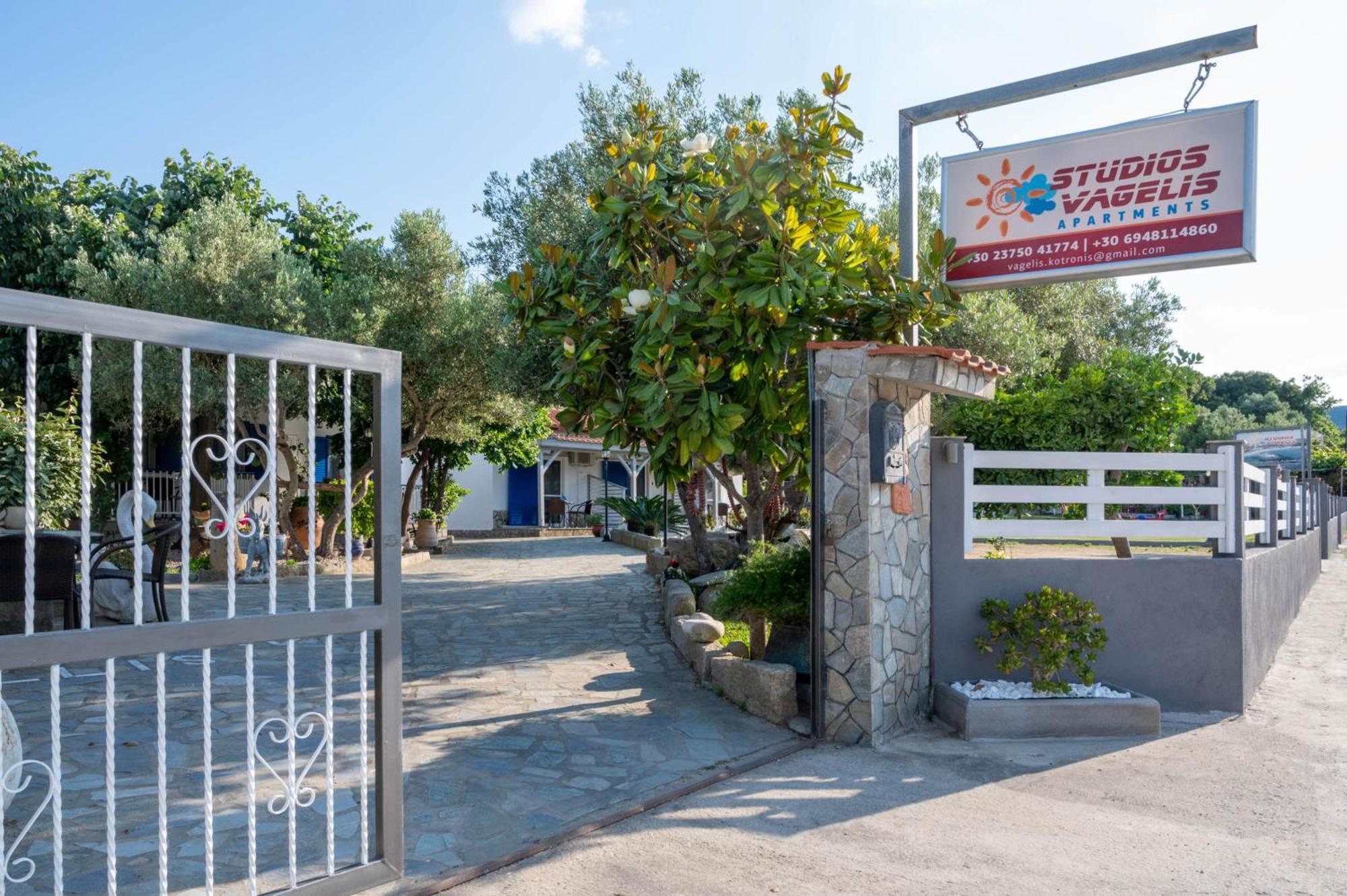 Studios Vagelis Kalamítsion Exterior foto